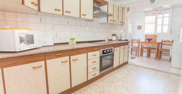 Apartamento Villa De Rota - Vista Mar, 135M2, Terraza, Sat Tv Y Mas 외부 사진